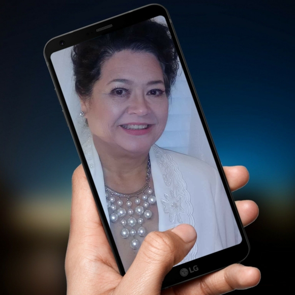 Profile Picture of Sharon Hoosier (@sharonhoosier) on Poshmark