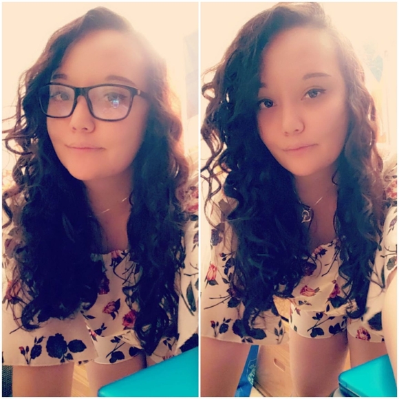 Cheryl Crabb - Poshmark Profile Picture of Cheryl Crabb (@cherylcrabb) on Poshmark