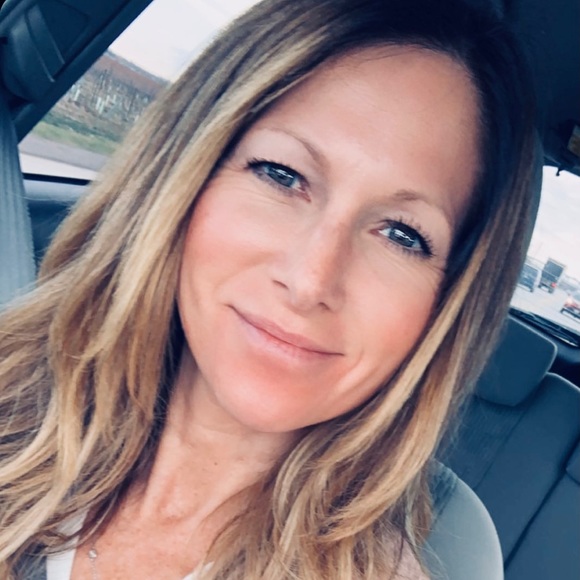 Profile Picture of Tarina Pasquini (@tpasq78) on Poshmark