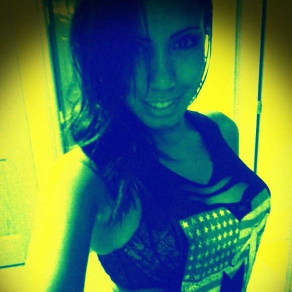 Profile Picture of Eraina Hudson (@stardustgirl) on Poshmark
