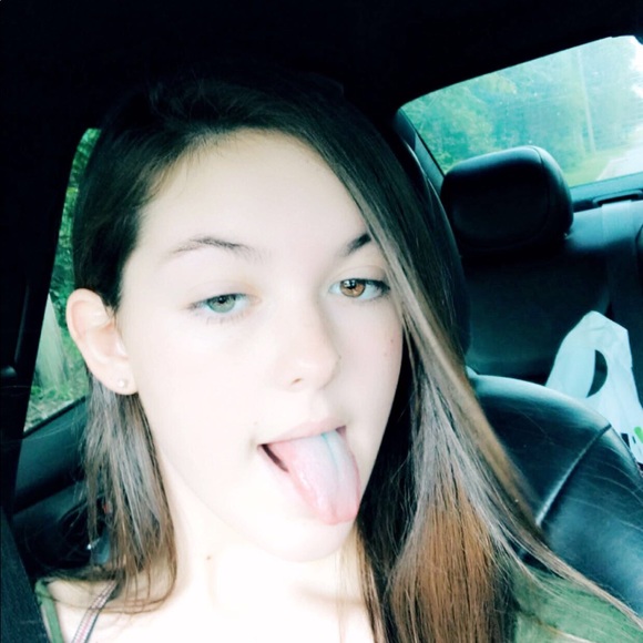 Profile Picture of Haley Spenner (@haleyspenner) on Poshmark