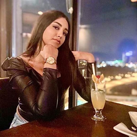 Intissar Ghafouri - Poshmark Profile Picture of Intissar Ghafouri (@intissarg) on Poshmark