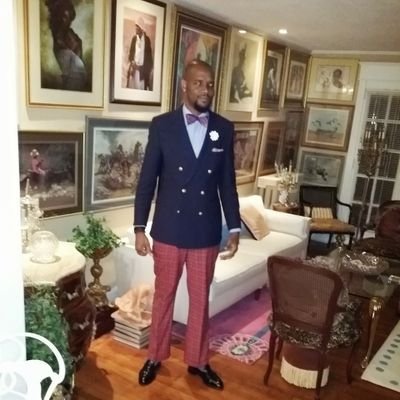 Profile Picture of Bernie M. J. Lambert (@DaUrbanNerd) on Twitter