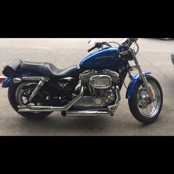 Profile Picture of Jamie Ekey (@jekey78) on Poshmark