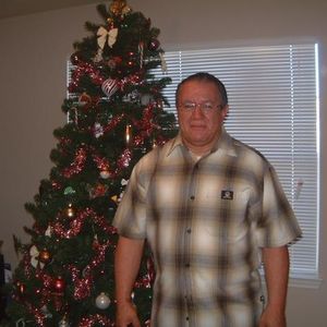 Profile Picture of Robert Parra (@rbtparra) on Myspace