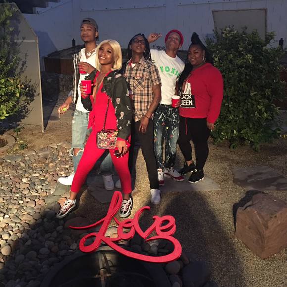 Profile Picture of Devonya Anthony (@dondiva1970) on Poshmark