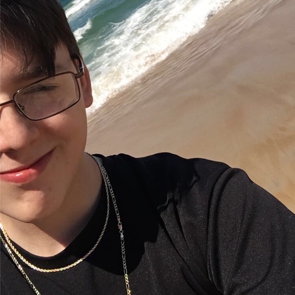 Profile Picture of Zachary Hrancho (@zacharyhrancho) on Poshmark