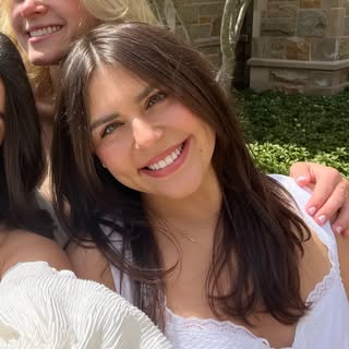 Profile Picture of alexandra bartell (@alexbartell) on Instagram