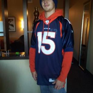 Profile Picture of Jeff Burg (@iceburg04) on Twitter