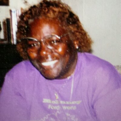 Profile Picture of Barbara Pointer (@praisegirl75) on Twitter