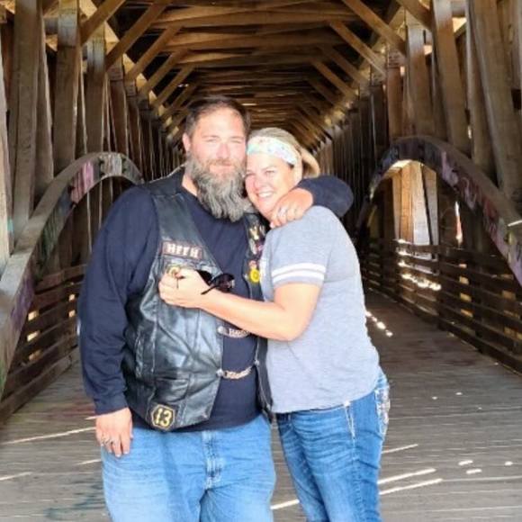 Profile Picture of Devona Beard-ming (@mingcrew) on Poshmark