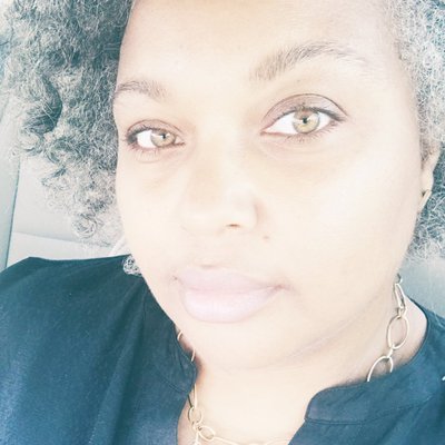 Profile Photo of Mrs. Tonia Smith (@ToniaLeeSmith) on Twitter