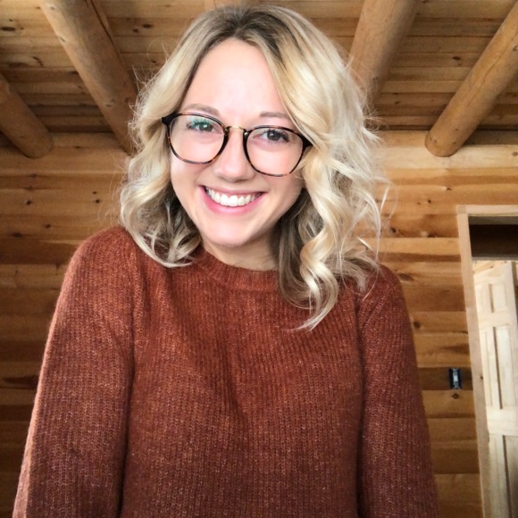 Mandy Graham - Poshmark Profile Picture of Mandy Graham (@mandygraham97) on Poshmark