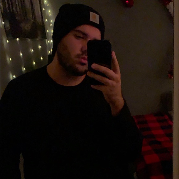 Profile Picture of Marcus Goncalves (@marcusg_) on Poshmark