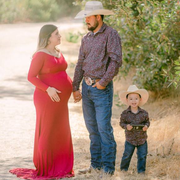 Jose Jose - Poshmark Profile Picture of Jose Jose (@andreajose900) on Poshmark