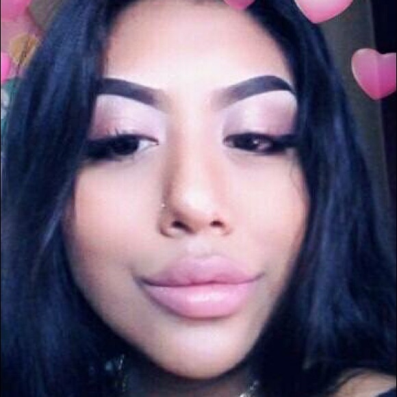 Profile Picture of Guadalupe Manzano (@manzano50) on Poshmark