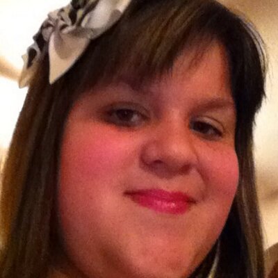 Profile Picture of Jessie Goodman (@BearCuddle2001) on Twitter