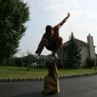 Profile Picture of Luke (@LukeAugustReese) on Twitter