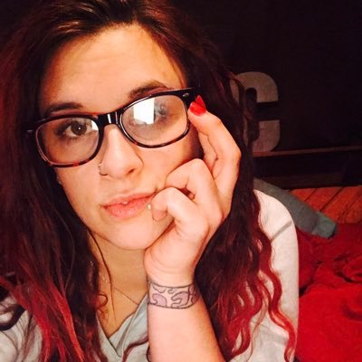 Profile Picture of Tara Swift (@TaraSwift8) on Twitter