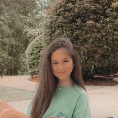 Profile Picture of Caroline Schell (@c1556) on Twitter