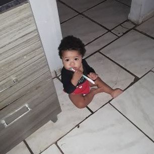 Profile Picture of Kelli De Sousa Oliveira (@KelliDeSousaOl1) on Twitter