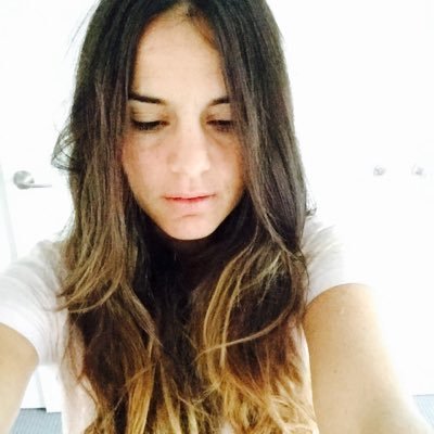 Profile Picture of Cecilia De La Paz (@miamiartblog) on Twitter
