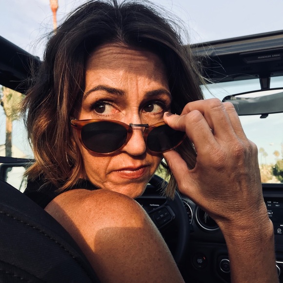 Profile Picture of Kathy Yex (@kathyyex) on Poshmark