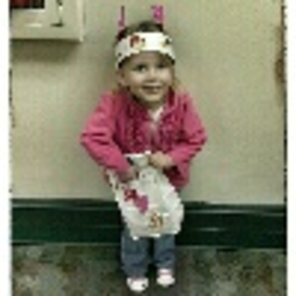 Profile Picture of Ashley Brasington (@amarie808) on Poshmark