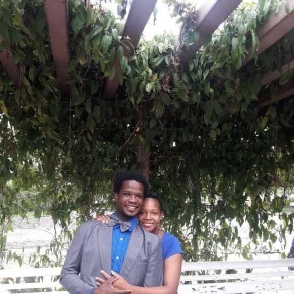 Garçon Garçon - Poshmark Profile Picture of Garçon Garçon (@laryeugenie) on Poshmark