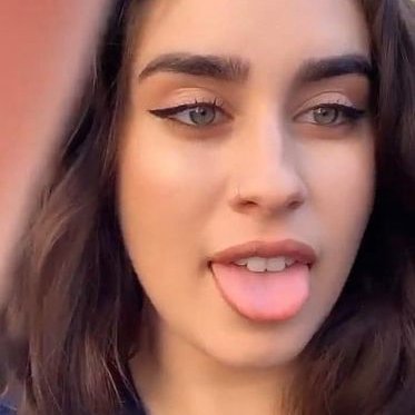 Profile Picture of LISA VOTA NA LAUREN (@LisaVota) on Twitter