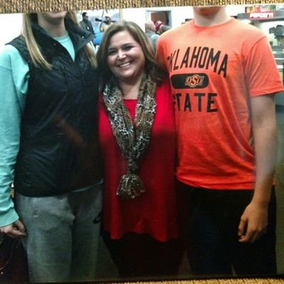 Profile Picture of Cindy Holcomb (@buckylovesme) on Twitter