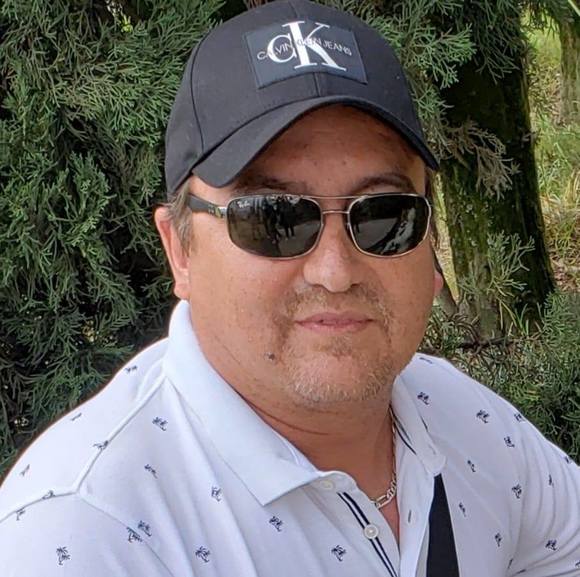 Profile Picture of Hernando Villarraga (@nando1616) on Poshmark