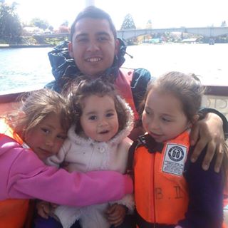 Profile Picture of Rogelio Vasquez (@rogelio.vasquez.940) on Facebook