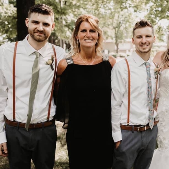 Profile Picture of Tommie Nelson (@tommienelson) on Poshmark