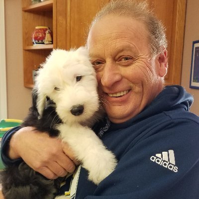 Profile Picture of Robert Savoie (@robertsavoie13) on Twitter