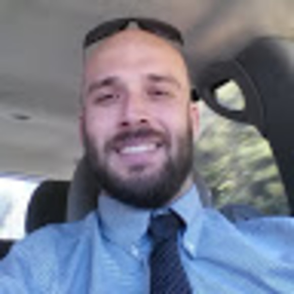 Profile Picture of Josh Stanley (@joshstanley572) on Poshmark