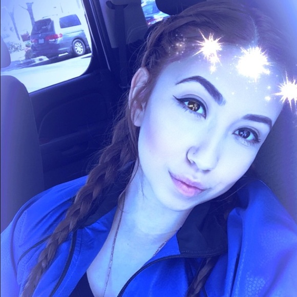 Profile Picture of Jacqueline Martinez (@jack_07) on Poshmark