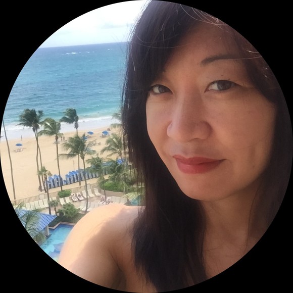 Profile Picture of Helen Shin (@helensunam) on Poshmark