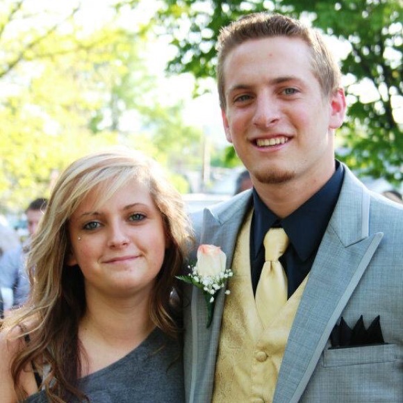 Profile Picture of Daniel Leonard (@dleonard_8) on Poshmark