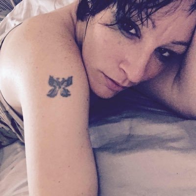 Profile Picture of Sassy Irish Hooligan (@Dawn_Petty13) on Twitter