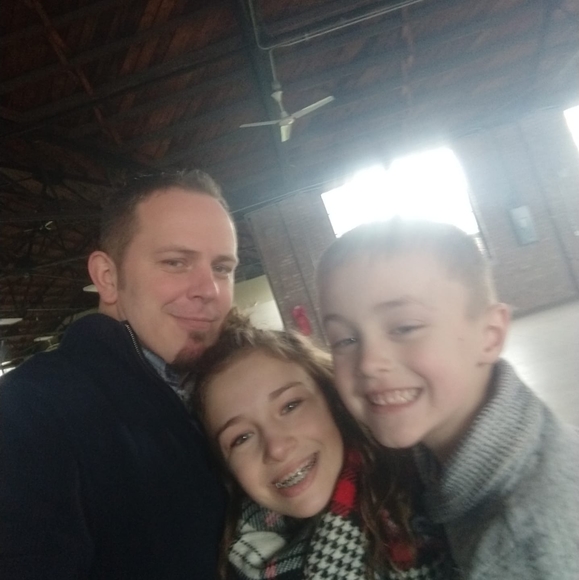 Profile Picture of Mike Koteles (@mktkoteles82) on Poshmark