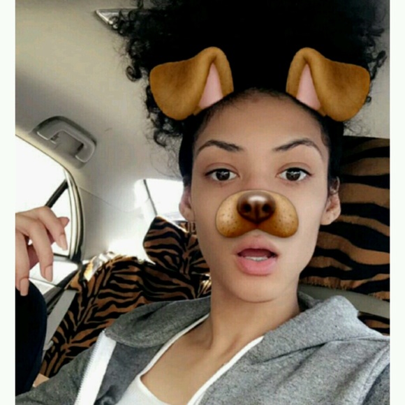 Profile Picture of Trinity Shamel (@trinity_lovers) on Poshmark