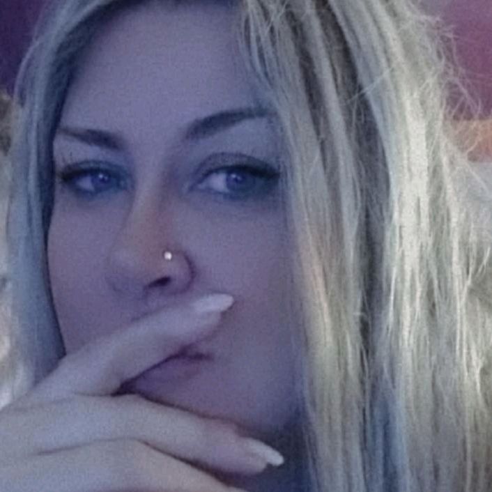 Profile Picture of Anna Caroline Strona (@annastrona) on Tiktok