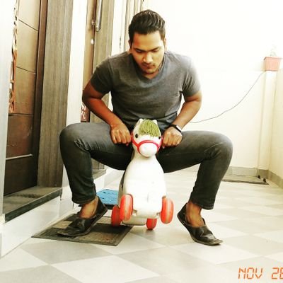 Profile Picture of Mohit Gandhi (@mohitgandhi499) on Twitter