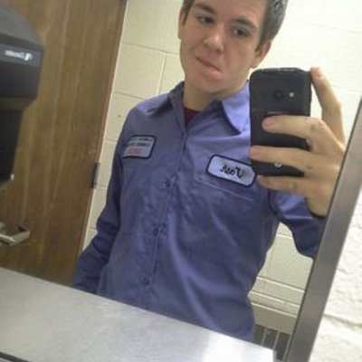 Profile Picture of Josh Vanek (@joshv528) on Twitter