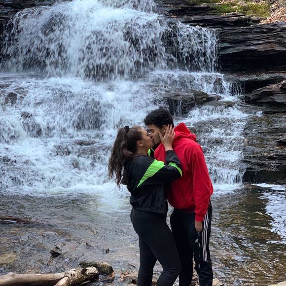 Profile Picture of Alexis Krall (@alexiskrall) on Poshmark