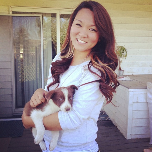 Profile Picture of Megan Kim (@ksk8240) on Poshmark