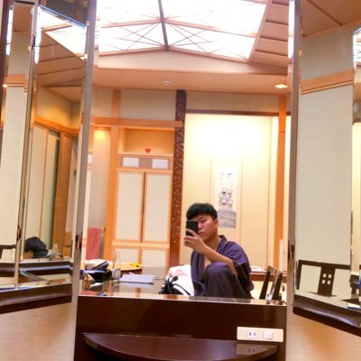 Profile Picture of SungHwan Kim (@Tuttleneck) on Twitter