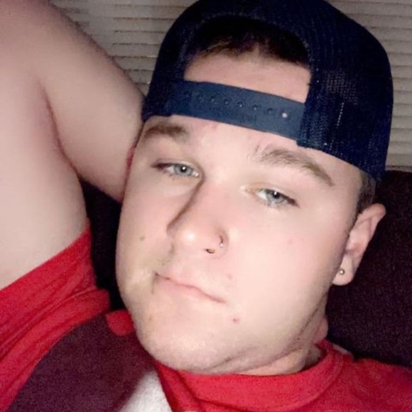 Profile Picture of Grant Davis (@grantdavis655) on Poshmark