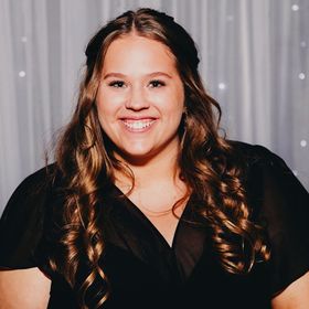 Profile Picture of Alyssa Yoder (@alyssa_96) on Pinterest